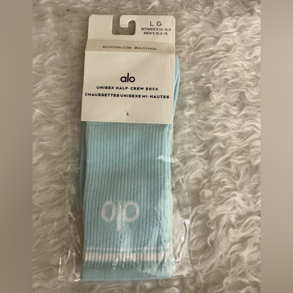 ALO Yoga Unisex Half-Crew Sock - Sky Blue